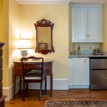 Francis Malbone House Bed and Breakfast Newport Tower Eksteriør billede